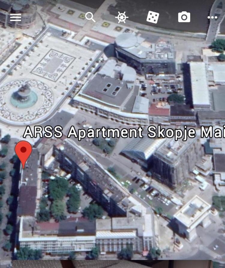 Arss Apartment Skopje Main Square Buitenkant foto